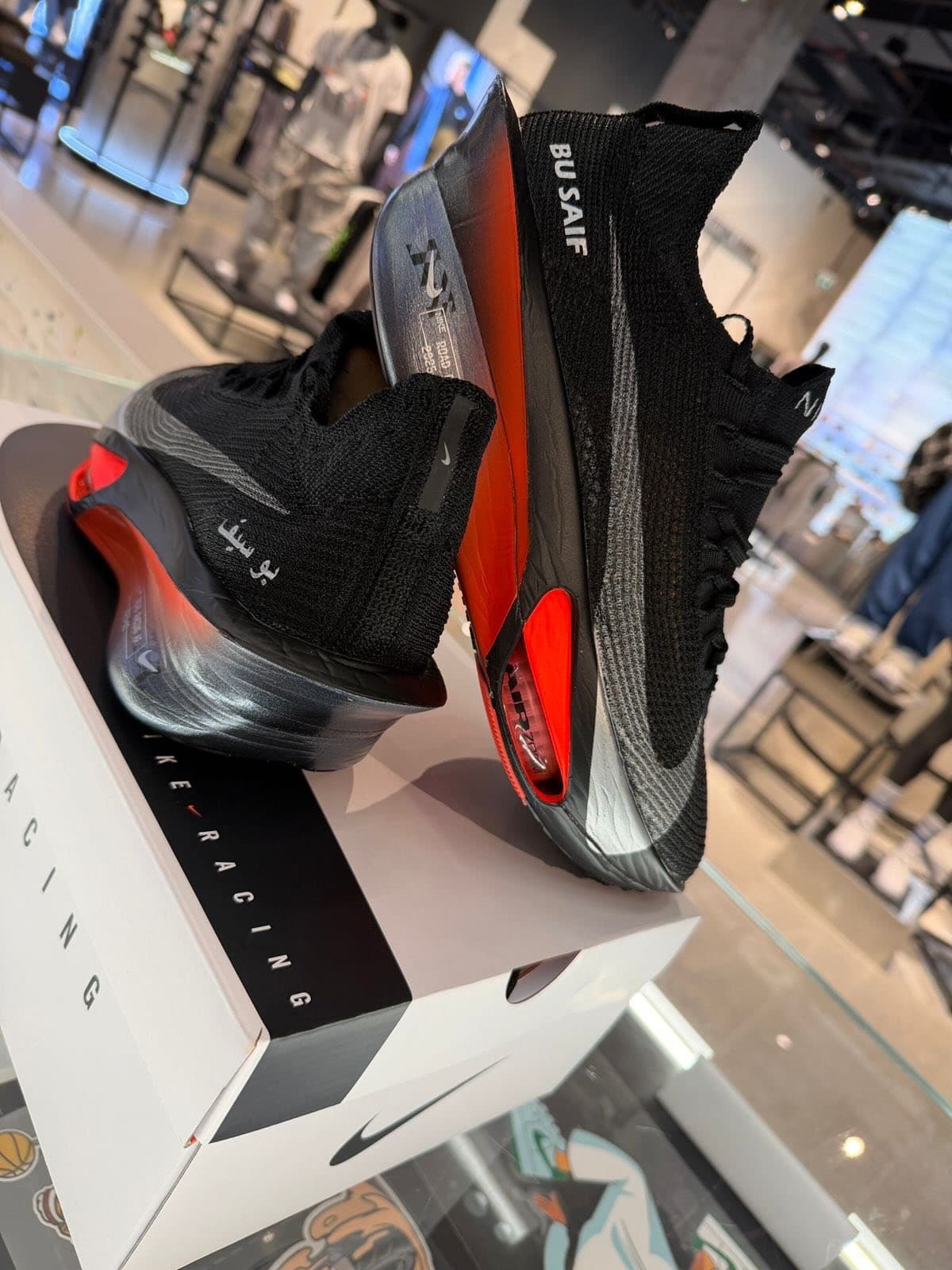 NIKE Alpha Fly 3 Black/ Bright Crimson
