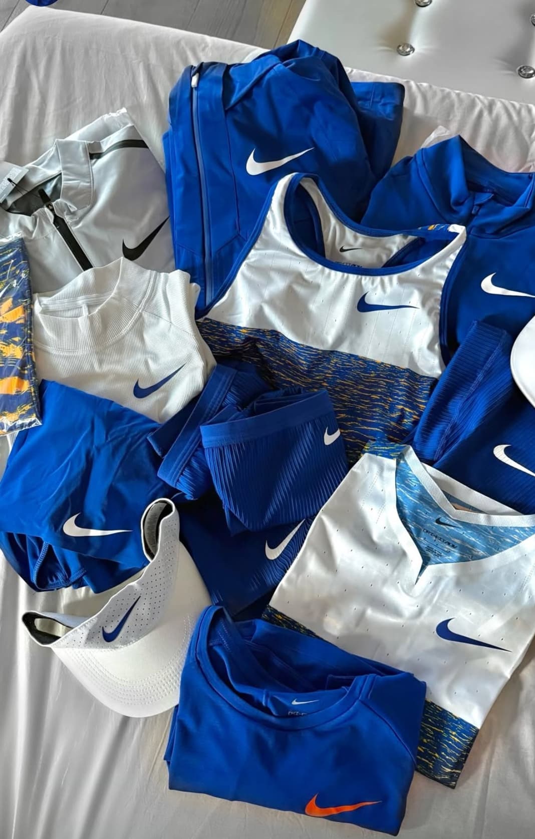 Nike 2025 Pro Elite Rosa Team womens Running Kits