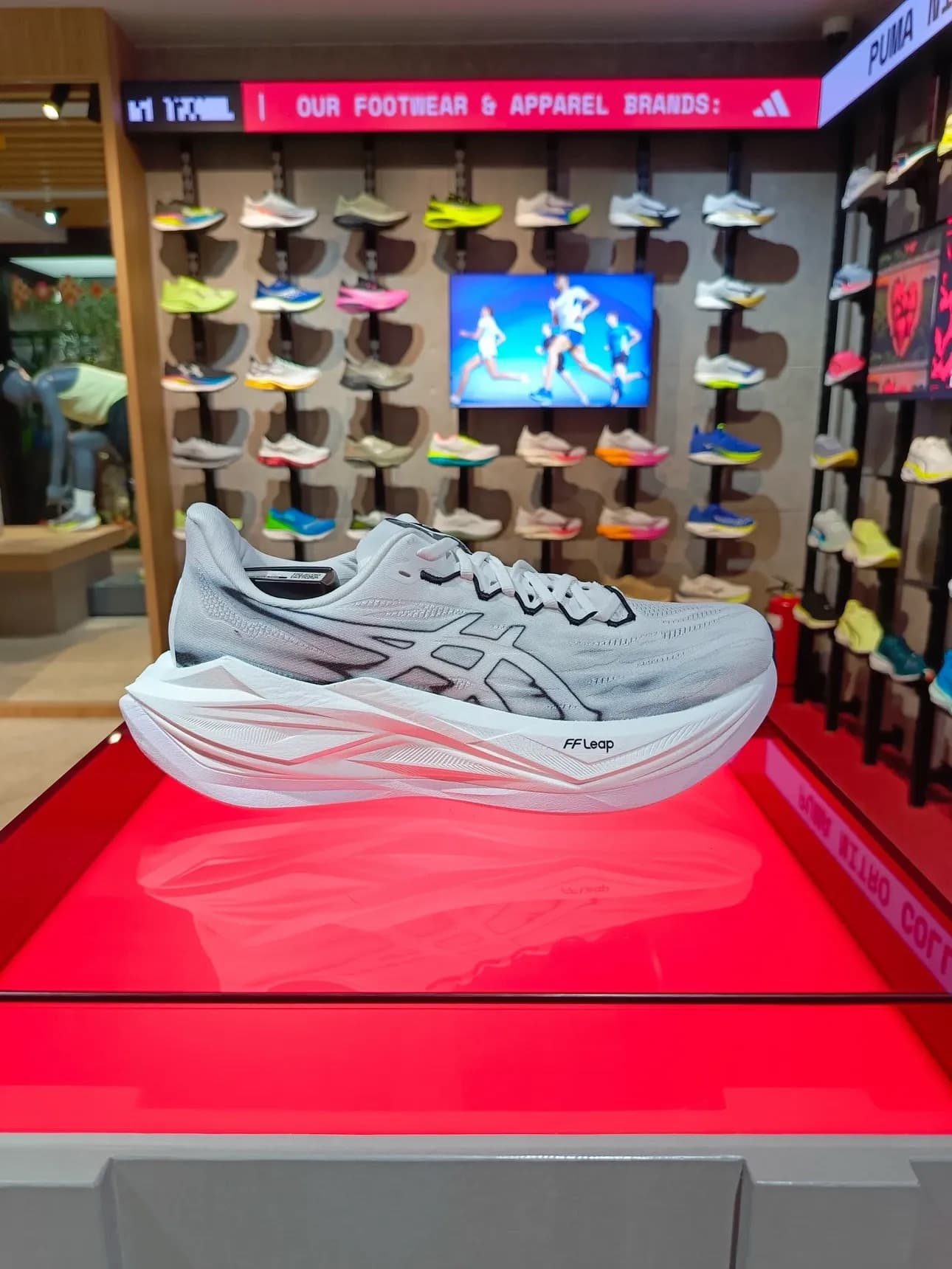ASICS SUPERBLAST 3 🩶